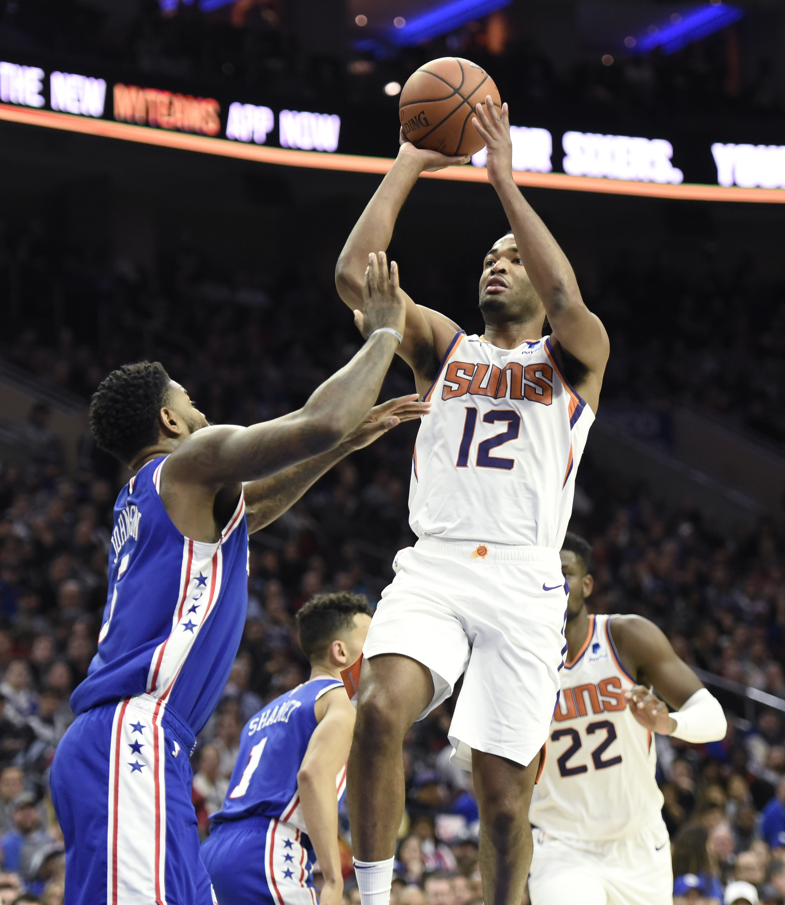 Embiid has 33 points, 17 rebounds as 76ers beat Suns 119-114