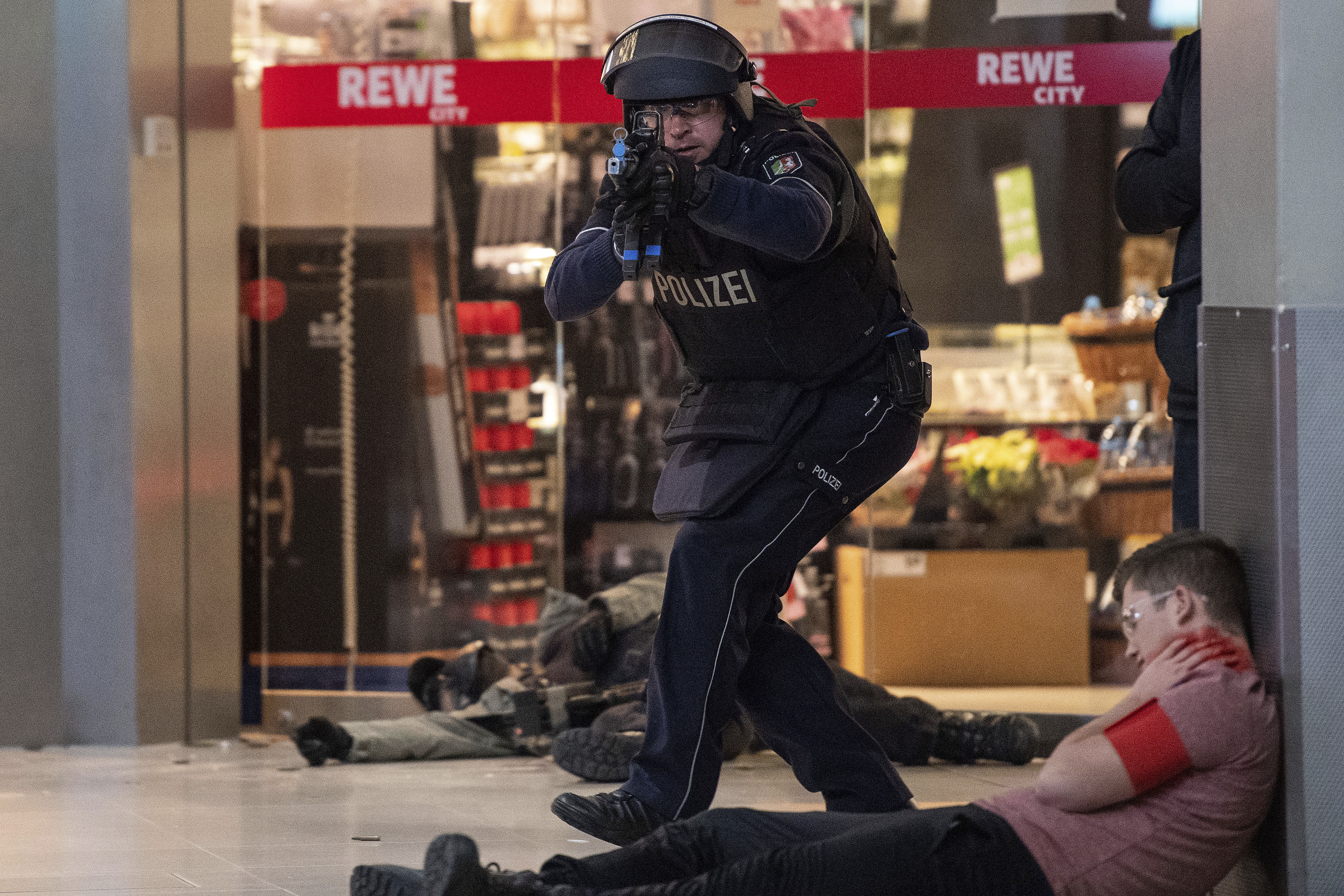 German police conduct anti-terror drill at Cologne airport