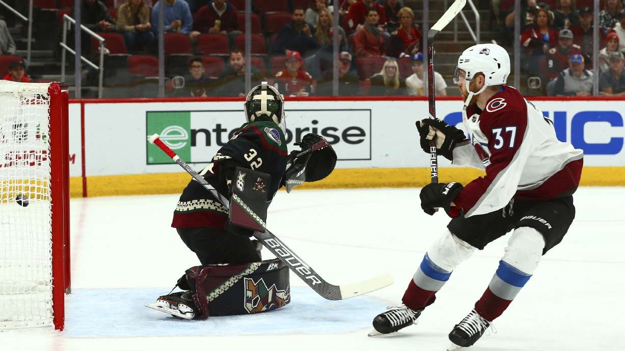 Compher's 2 short-handed goals lead Avs past Coyotes 5-1