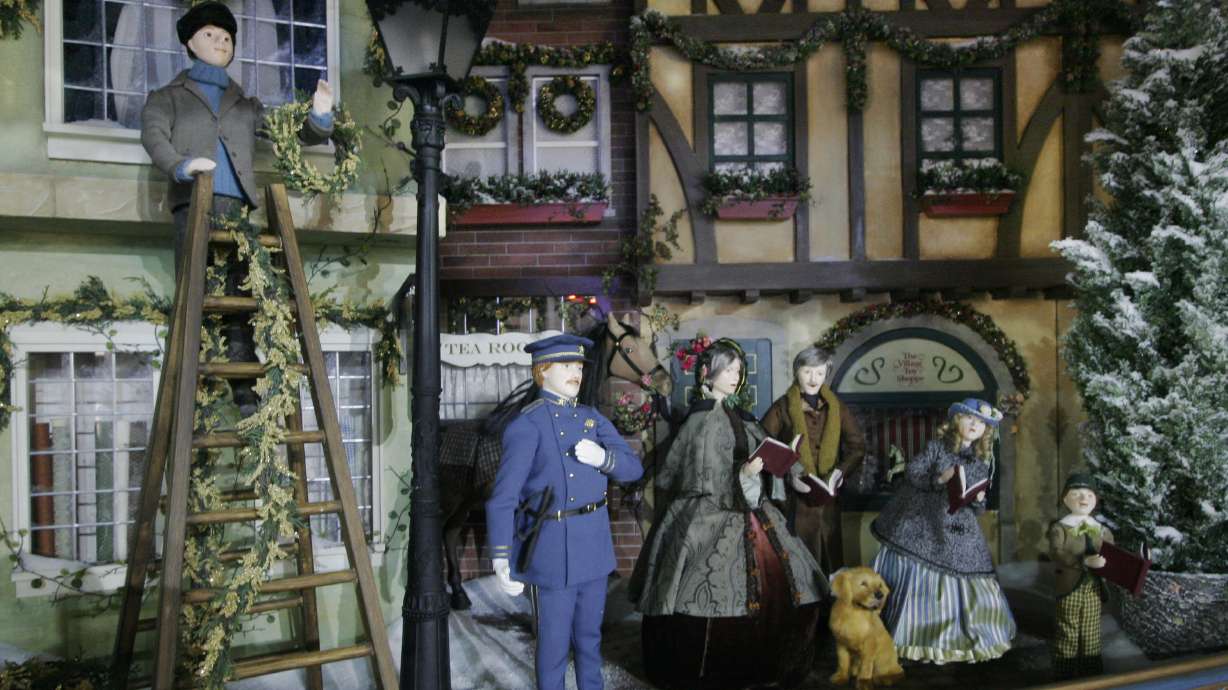 Lord & Taylor prepares to say goodbye to Fifth Avenue