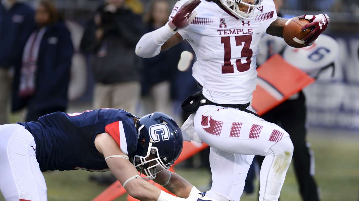 Temple routs UConn, Huskies set NCAA records for futility