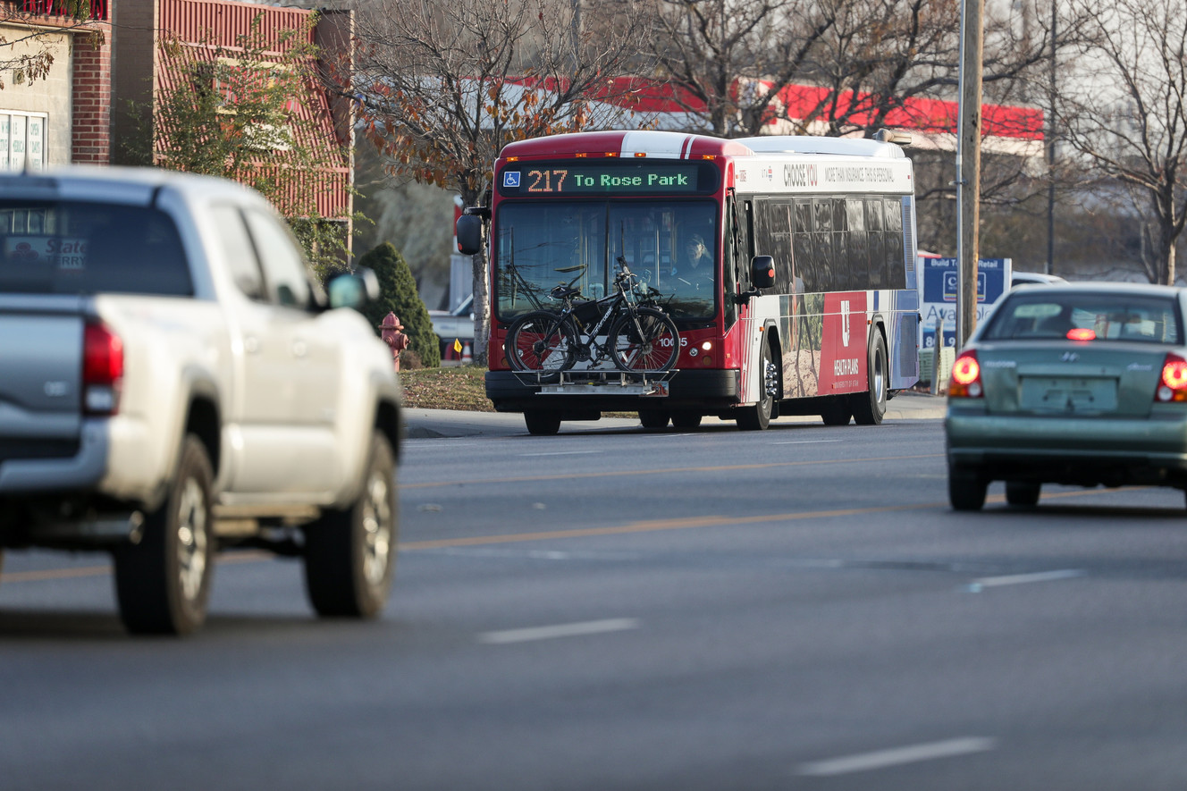 Automobiles pass a Utah Transit Authority bus on Redwood Road in Salt Lake City on Thursday, Nov. 15, 2018. (Photo: Spenser Heaps, KSL)