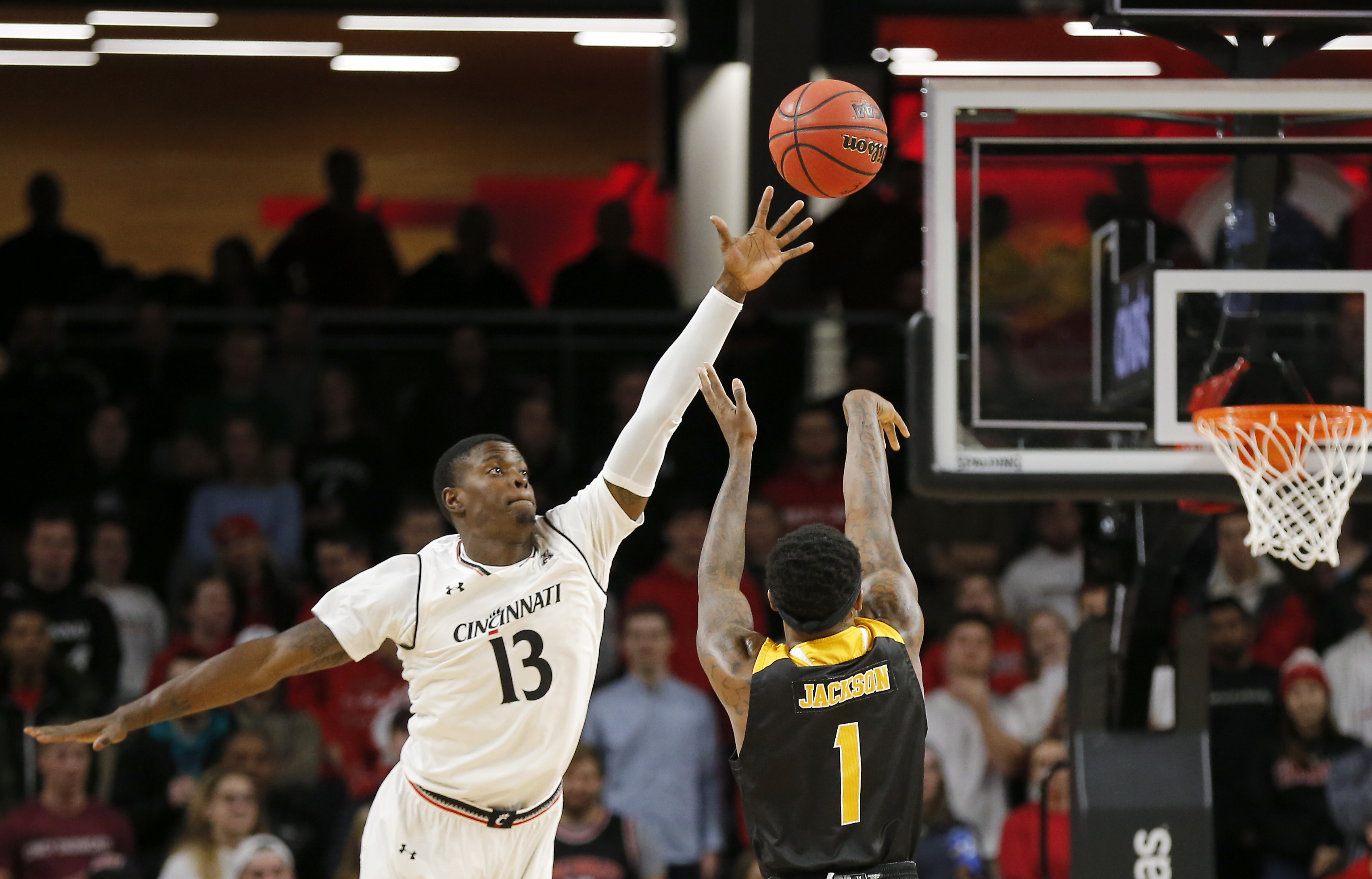 Balanced, focused Bearcats flatten UAPB 105-49