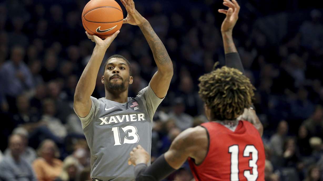 Jones has double-double, Xavier beats Miami (Ohio) 82-55