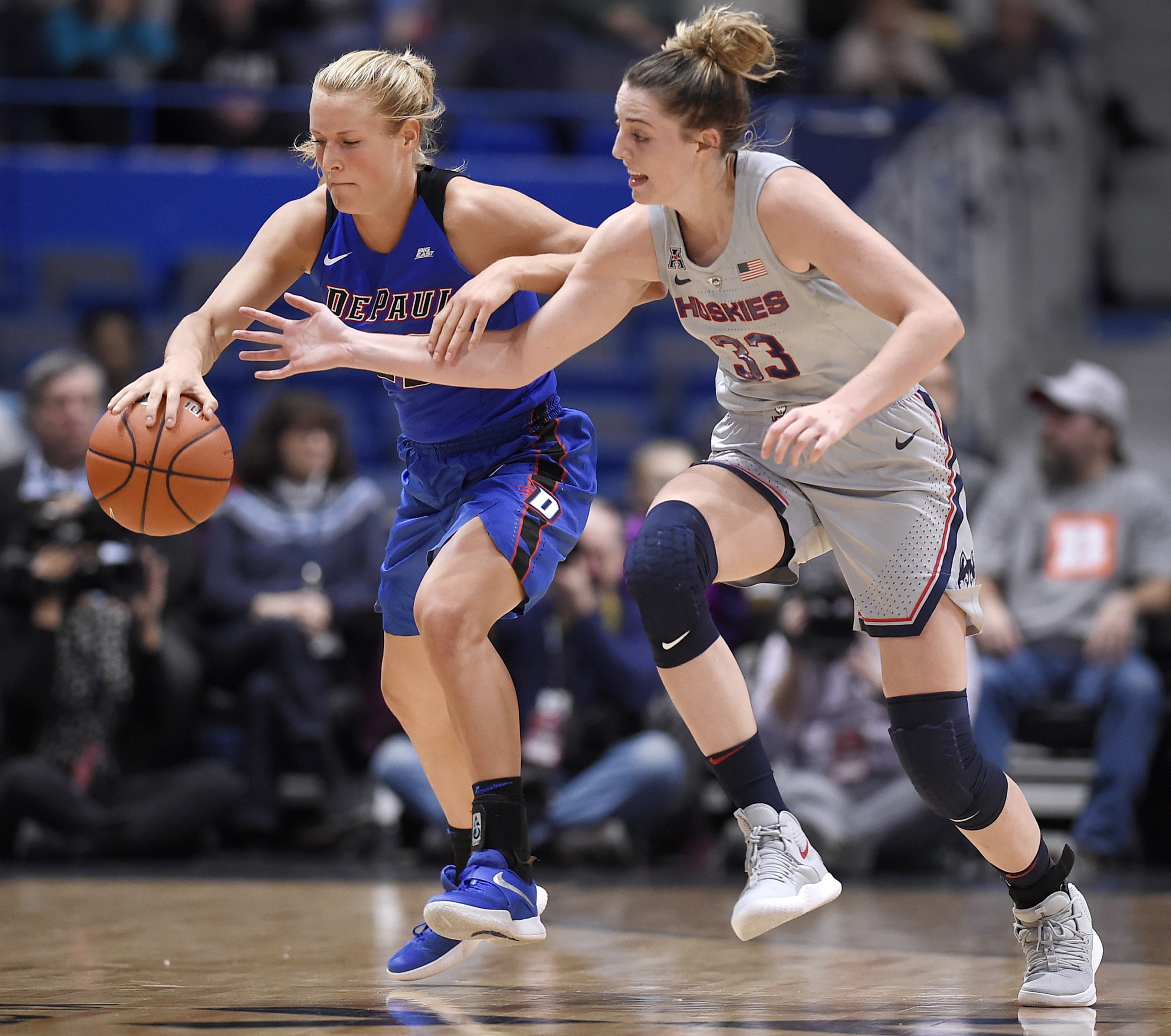 No. 2 UConn tunes up for Irish by routing No. 16 DePaul