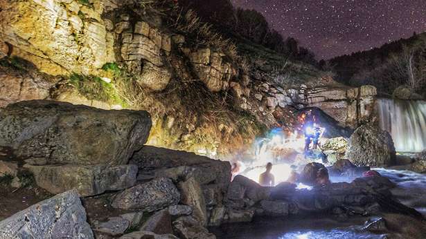 4 Utah hot springs to fall into in this cold weather