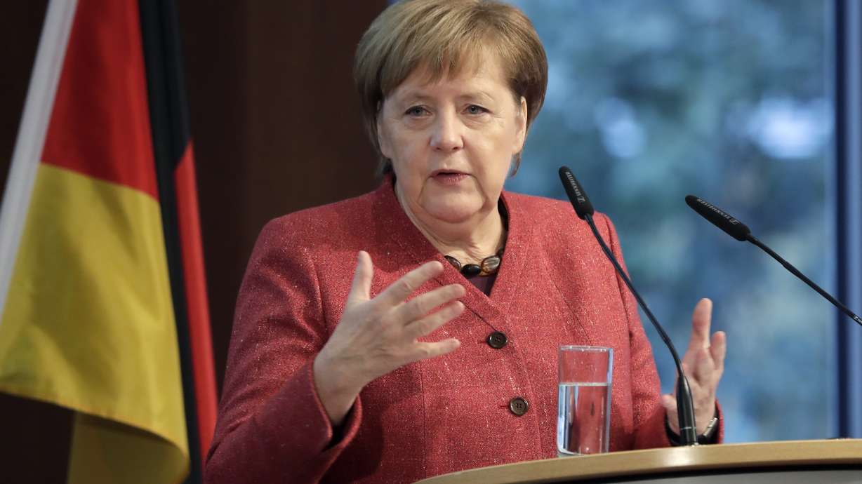 German leader Merkel on her way to G20 after plane problem