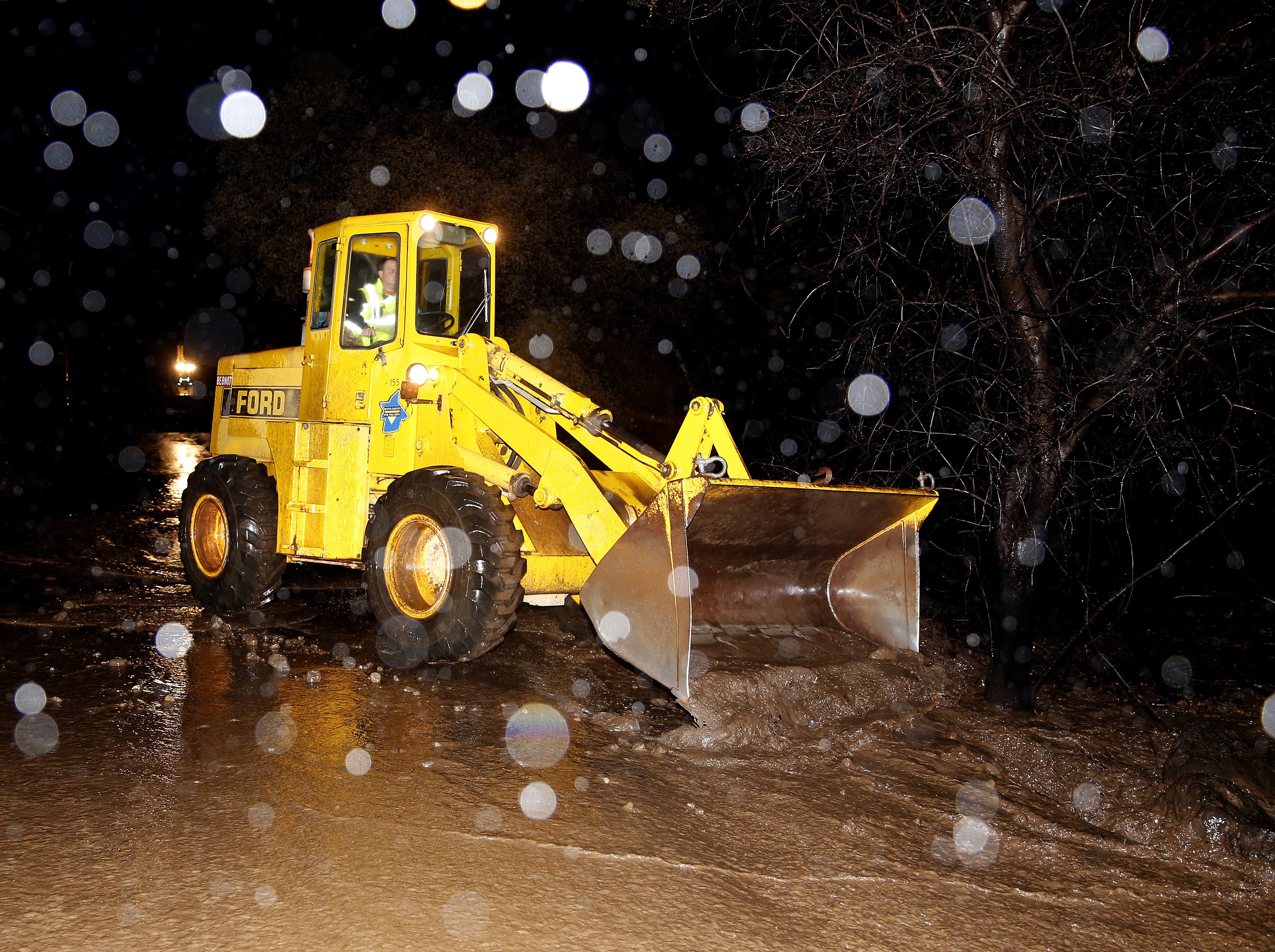 The Latest: Storm evacuation ends in Southern California