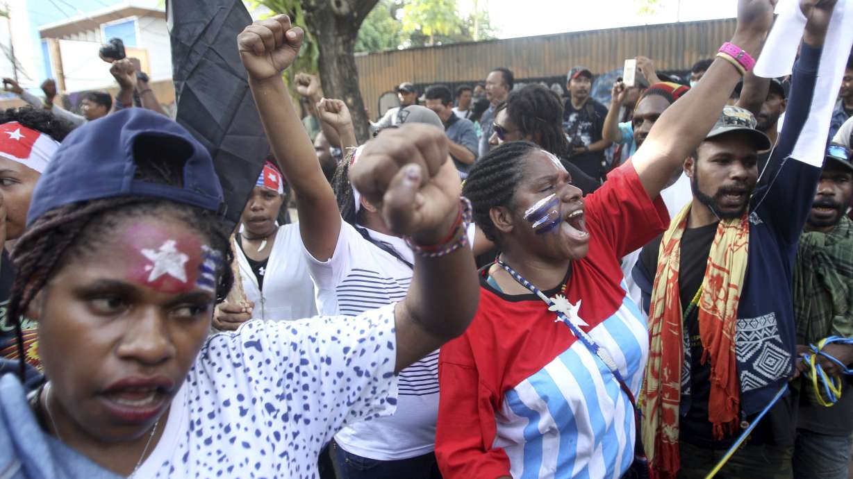 West Papuans demand independence at Indonesia rally