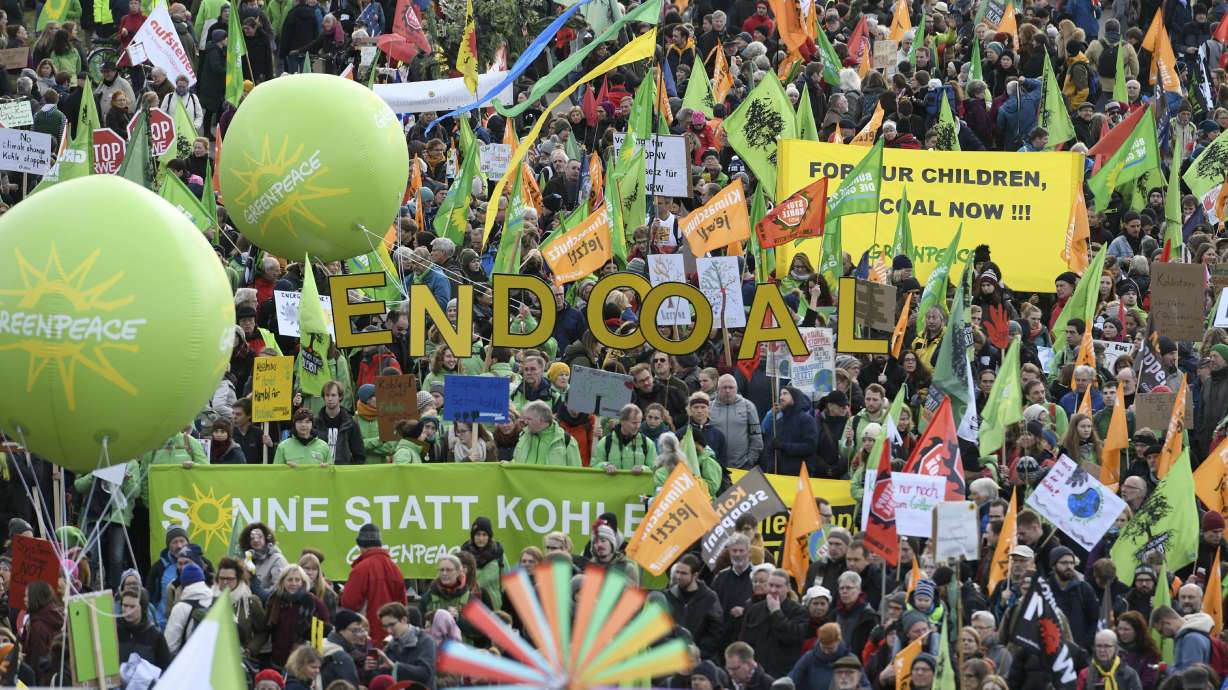 Coal question looms large as climate talks begin in Poland