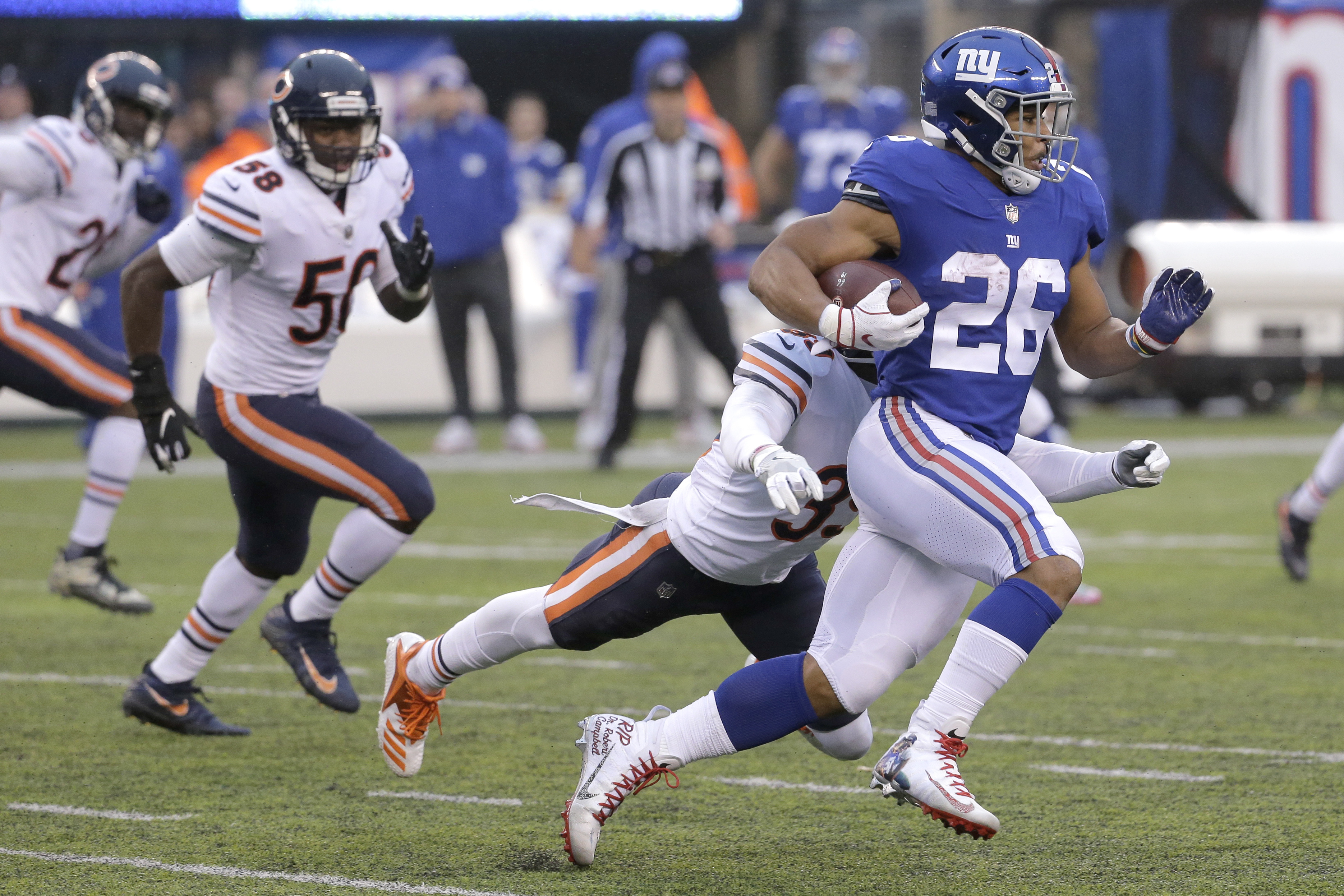 Rosas' overtime FG the winner as Giants stun Bears 30-27