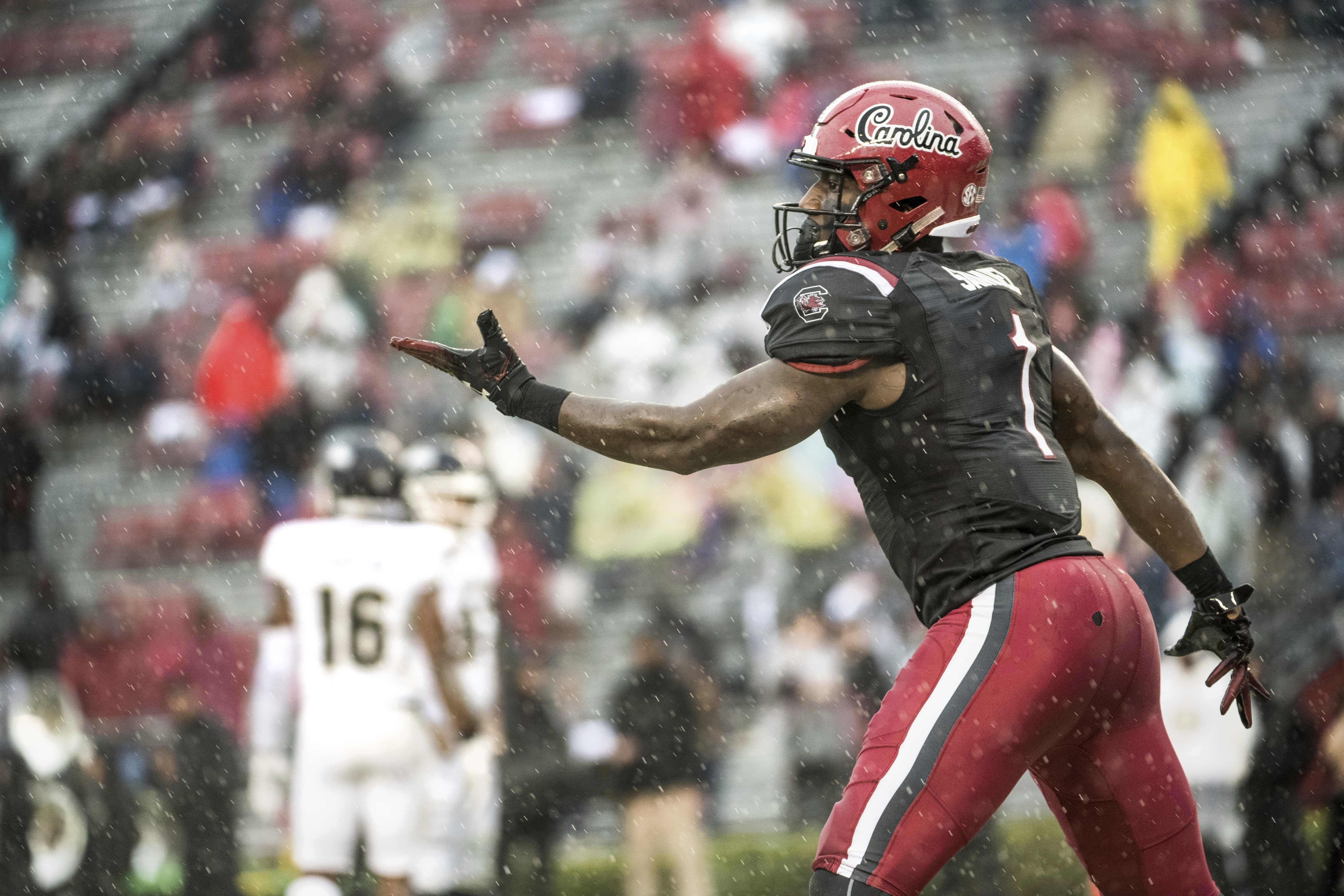 South Carolina receiver Deebo Samuel declaring for NFL draft