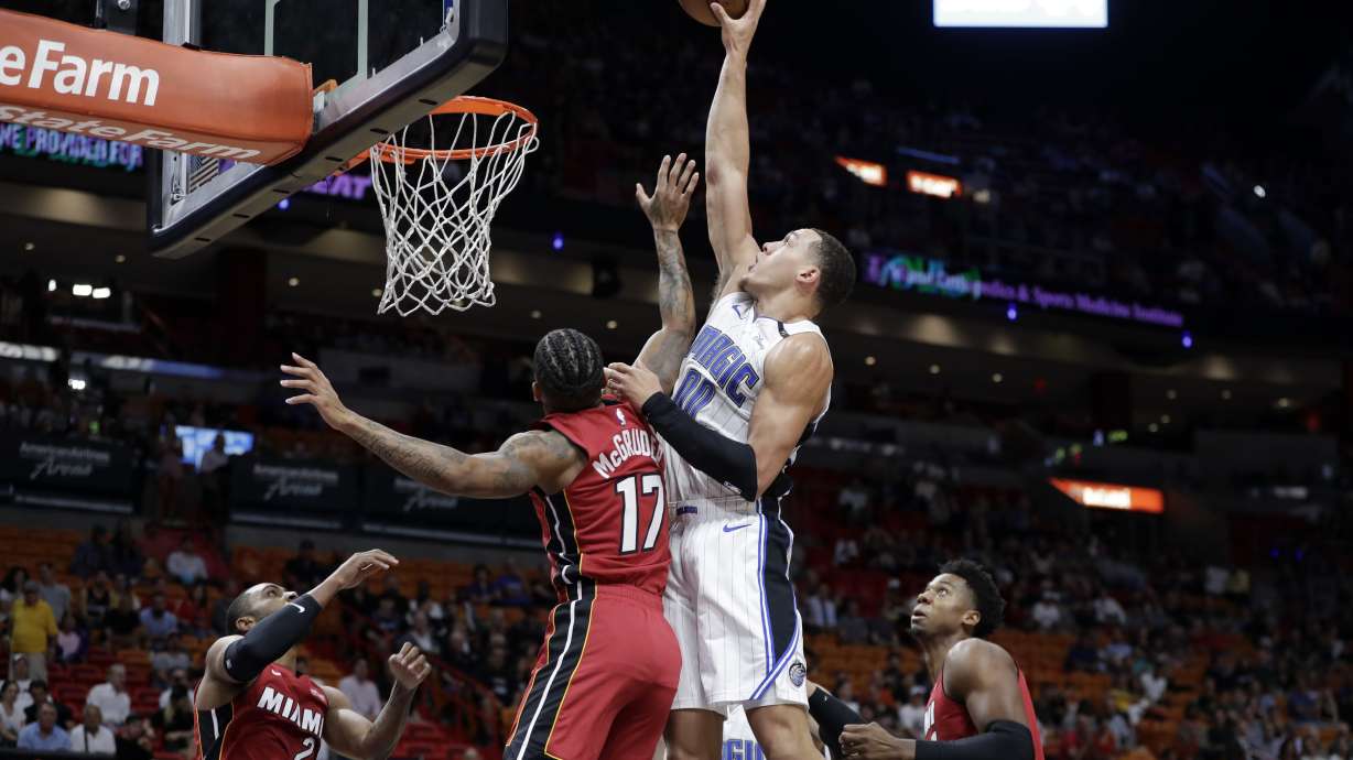 Gordon scores 20, Magic run away to top Heat 105-90