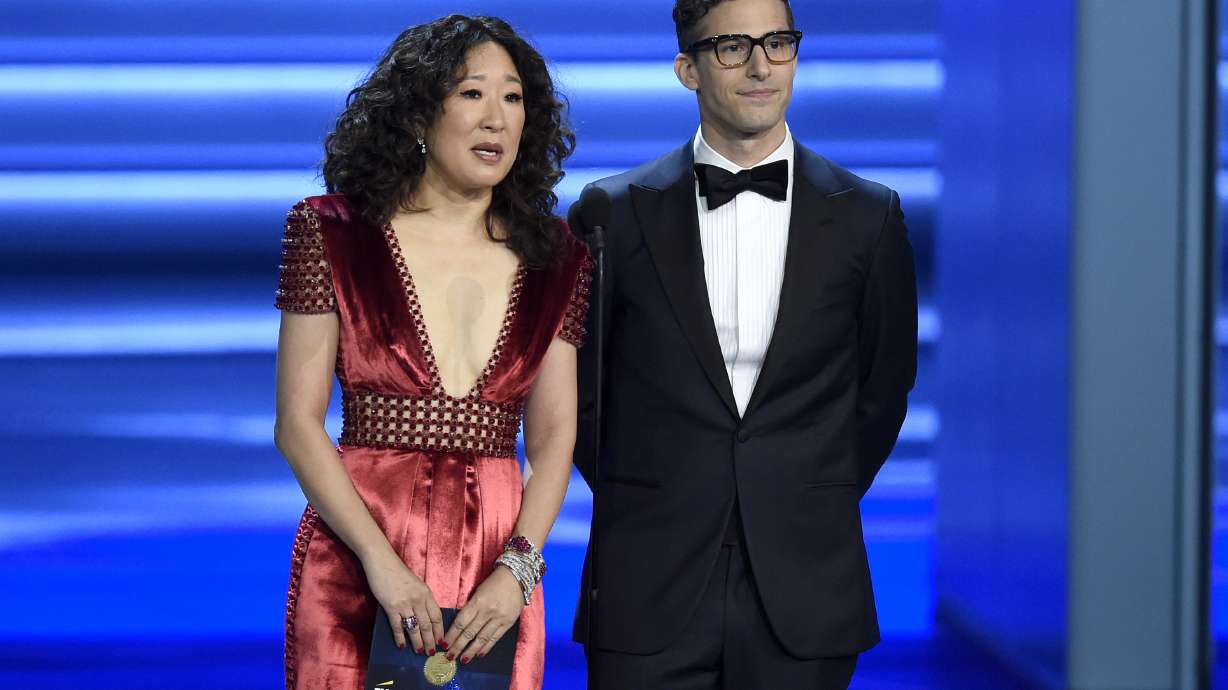 Sandra Oh, Andy Samberg to host Golden Globe ceremony