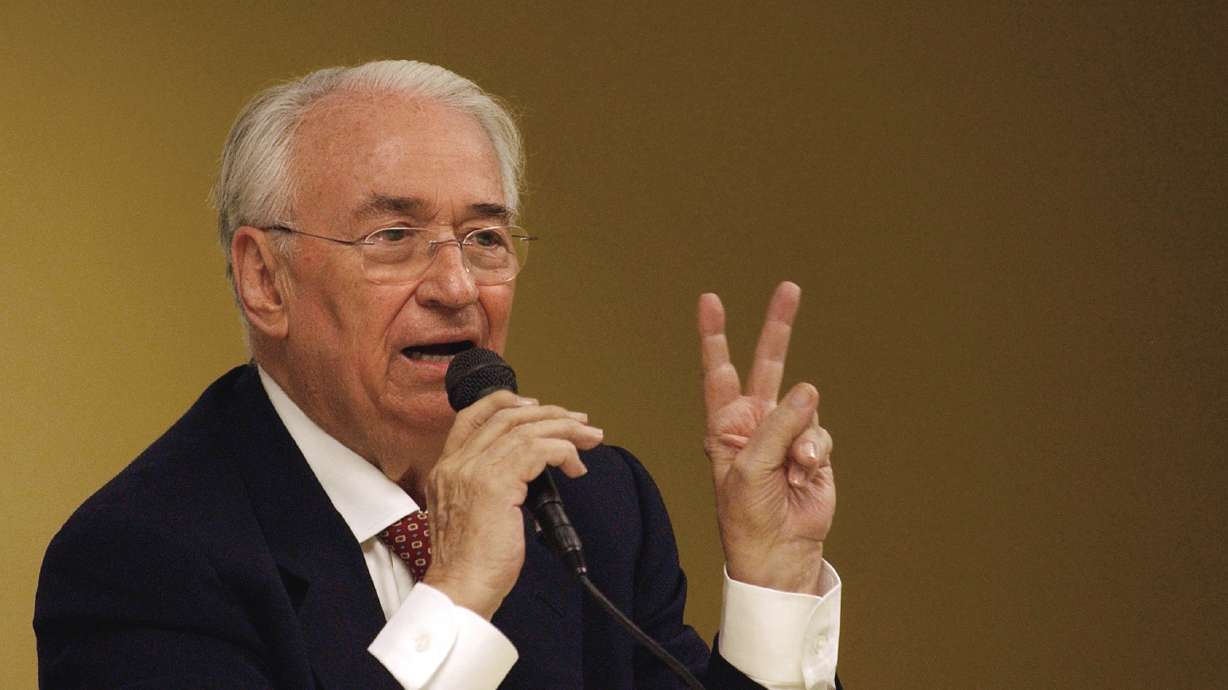Ex-Colombian President Belisario Betancur dies at 95