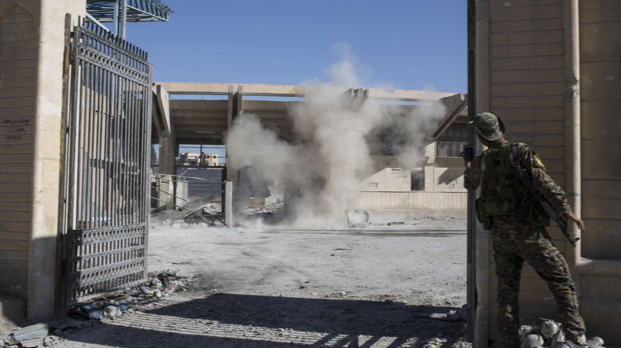 US Official: 'End days' nearing for Islamic State in Syria