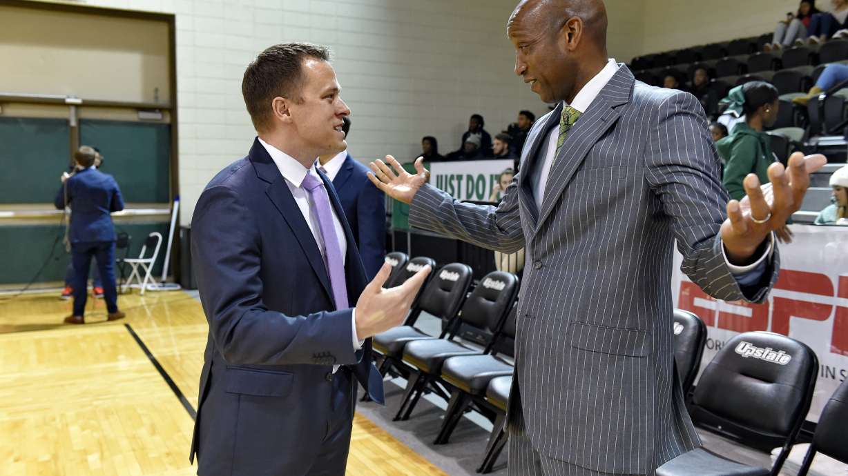 No. 25 Furman stays unbeaten with 74-60 win over SC Upstate