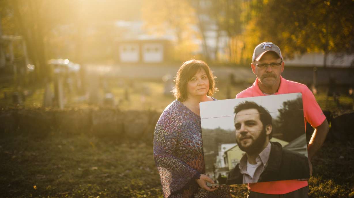 A young mayor, his friend, and a fatal attraction to opioids