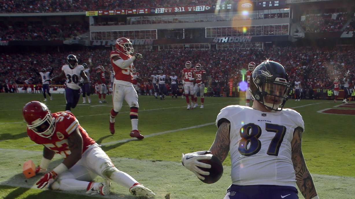 Butker's OT field goal lifts Chiefs past Ravens, 27-24