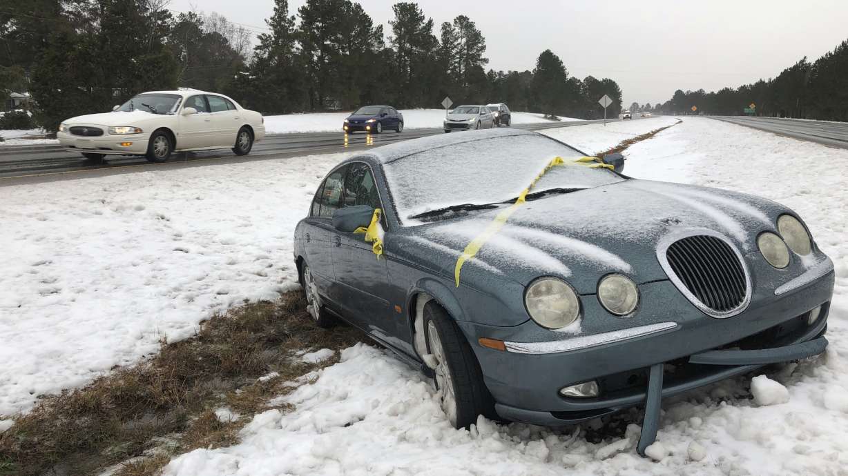 The Latest: Storm helps North Carolina, Virginia ski resorts