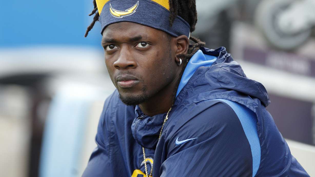 Chargers RB Gordon practices but remains game-time decision