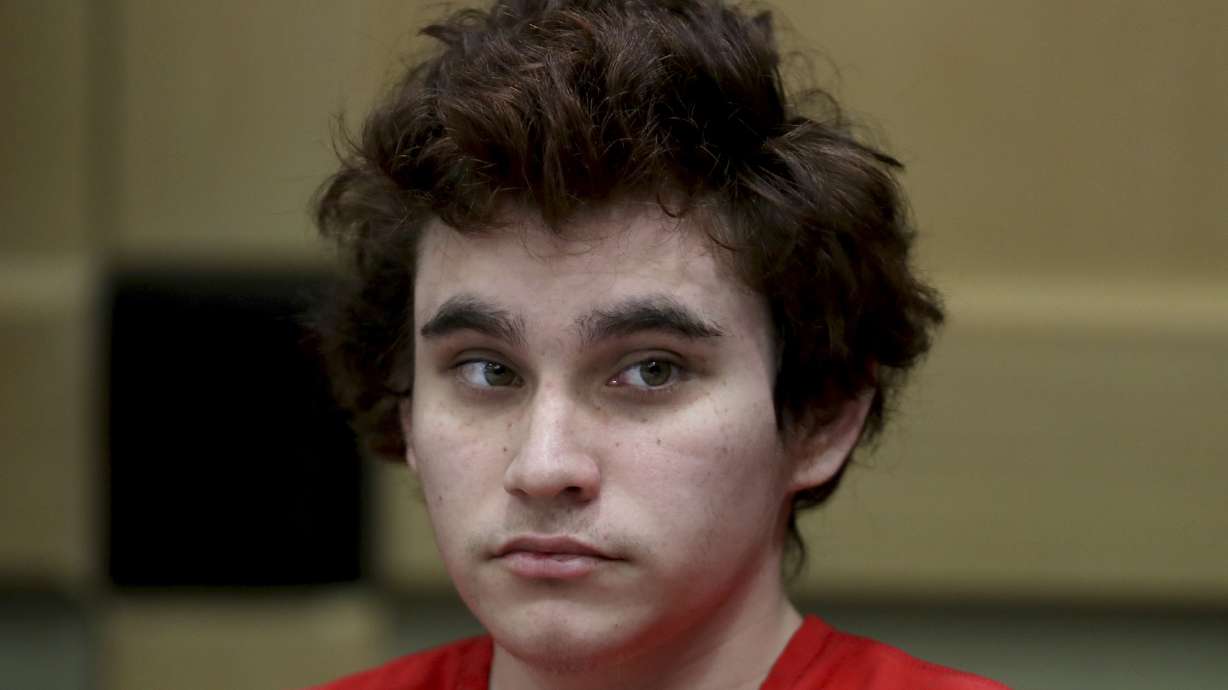 Florida school massacre panel recommends arming teachers