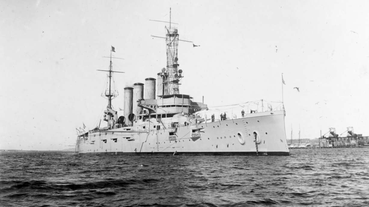 Scientists scour WWI shipwreck to solve military mystery
