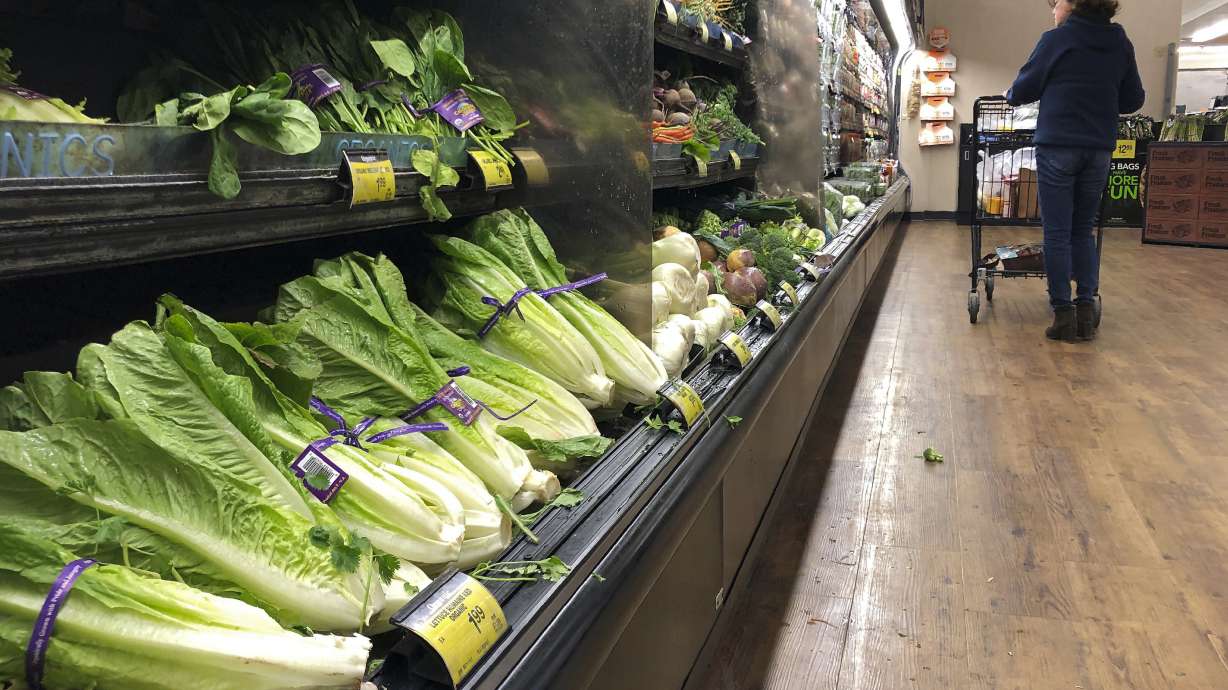 Tainted romaine lettuce traced to at least 1 California farm