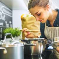 5 meal planning hacks to make cooking for 1 super easy