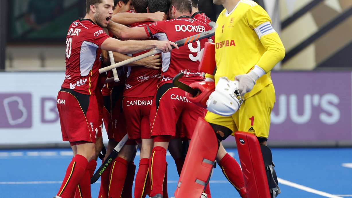 Dutch edge Australia to face Belgium in field hockey final