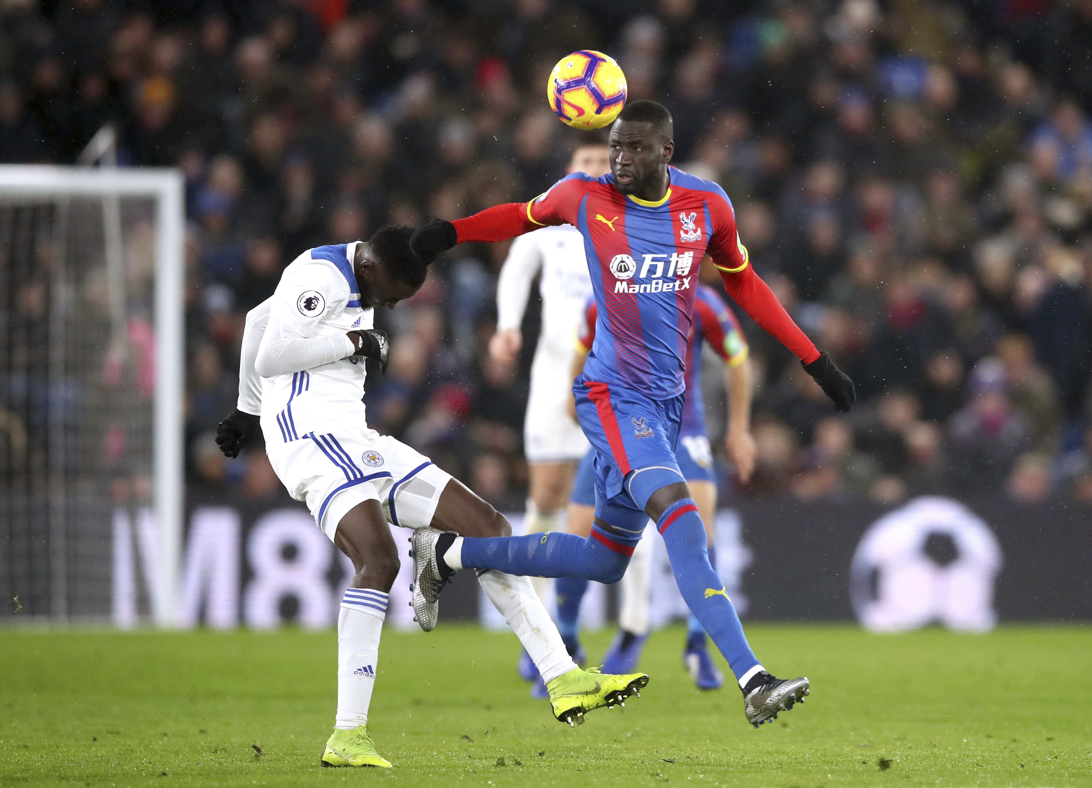 No Zaha, no problem as Crystal Palace beats Leicester 1-0