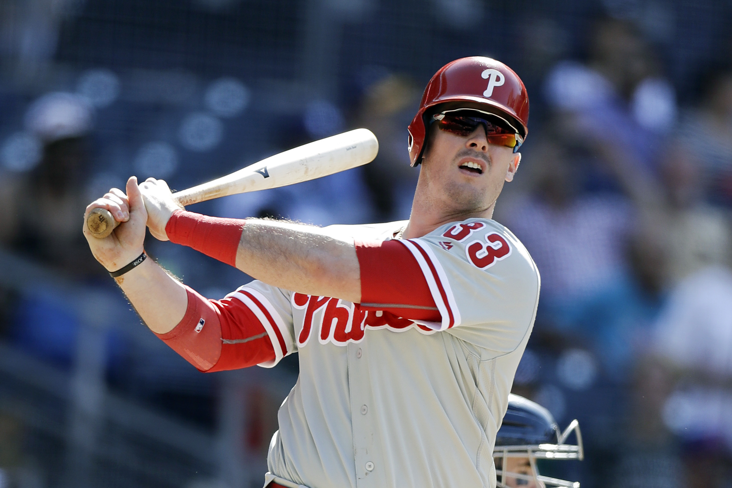 Free agent Justin Bour, Angels finalize $2.5M deal