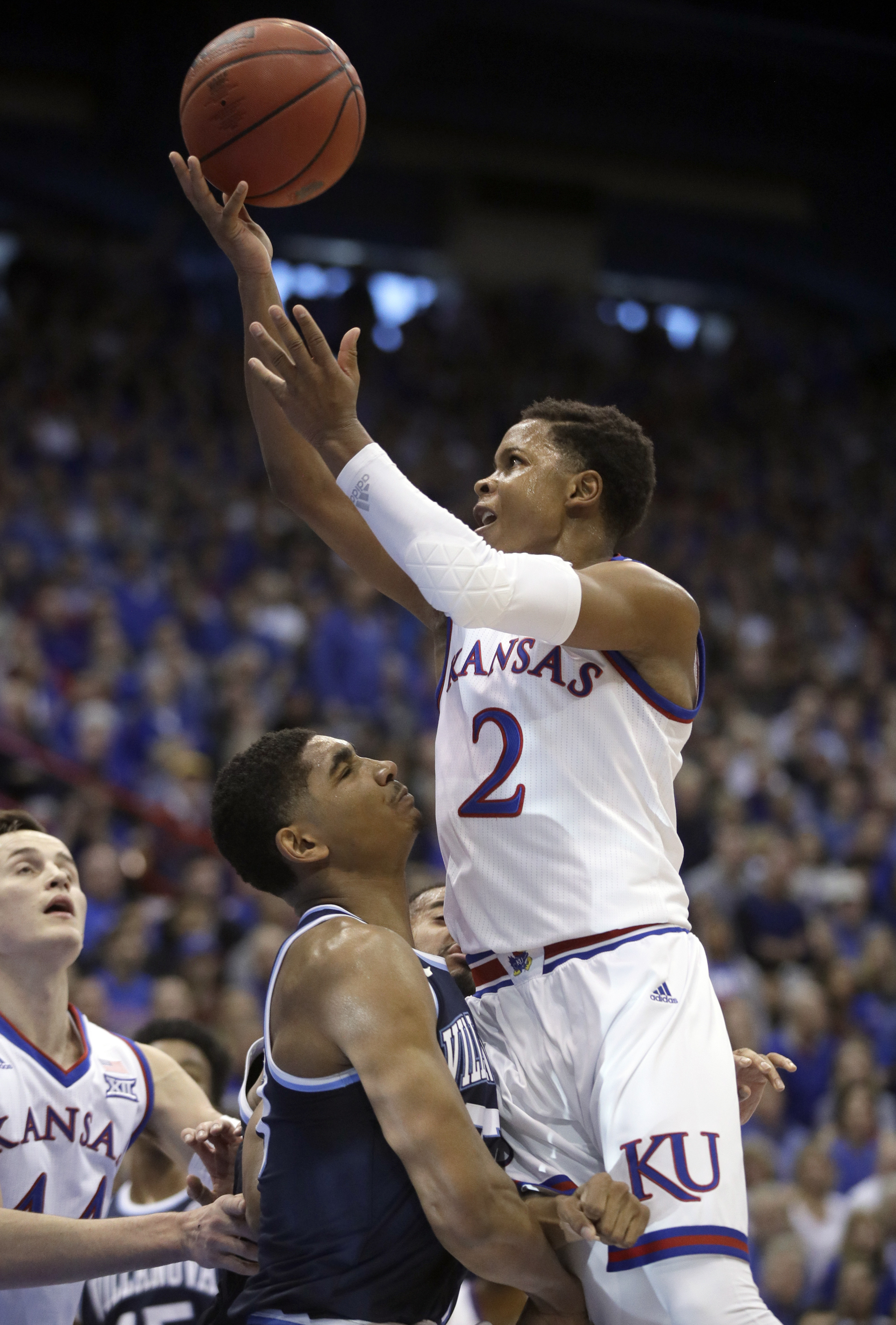 TOP 25 THIS WEEK: Ranked teams getting pre-Christmas tests