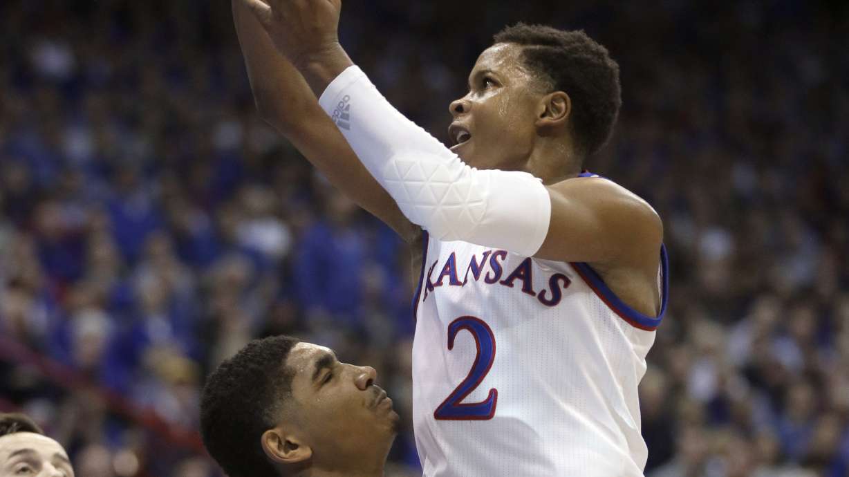 TOP 25 THIS WEEK: Ranked teams getting pre-Christmas tests