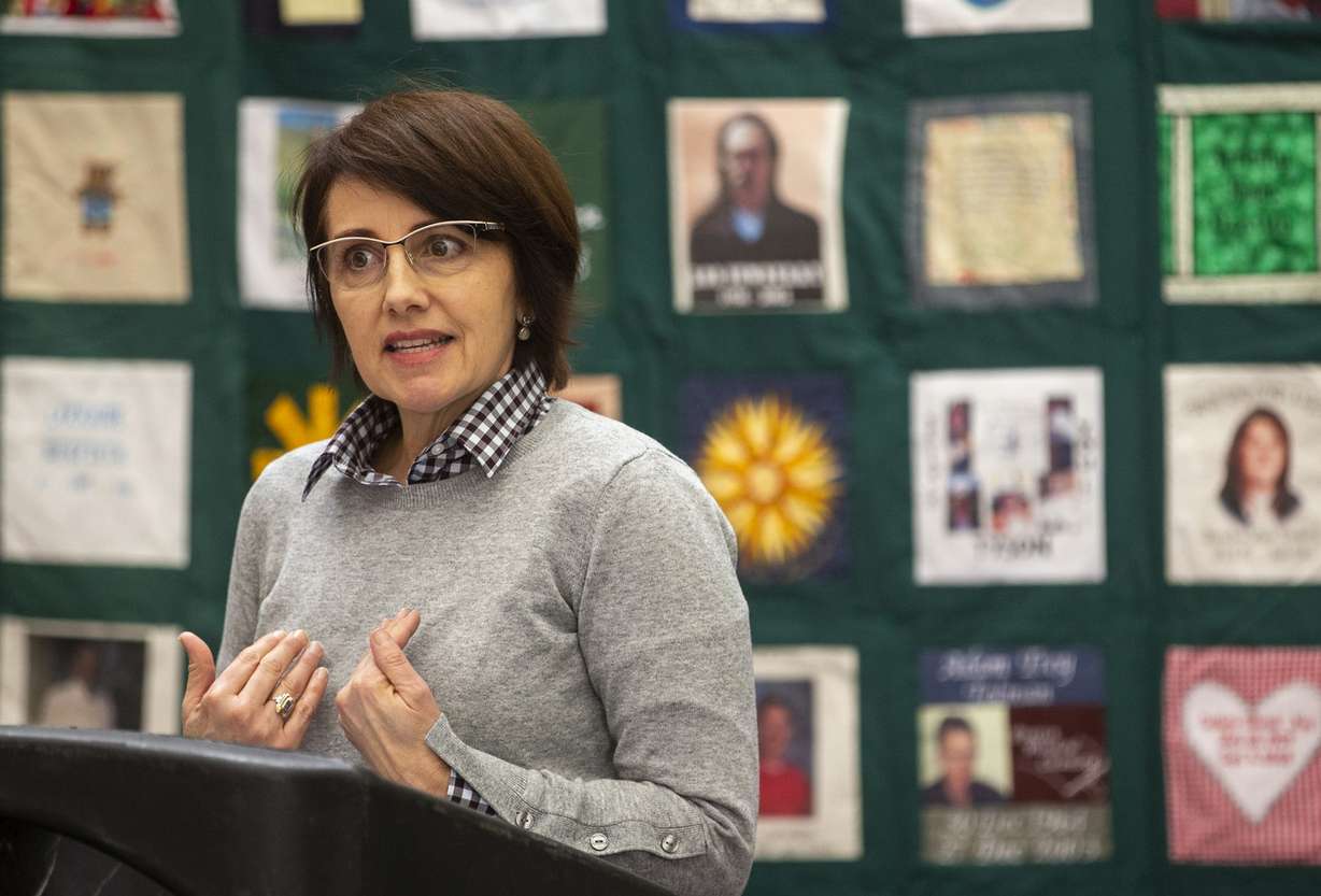 Good Samaritan and living kidney donor Deedra Lambert tells her story as Intermountain Donor Services honors donors and recipients at its Salt Lake City offices on Tuesday, Dec. 18, 2018. (Photo: Scott G Winterton, KSL)