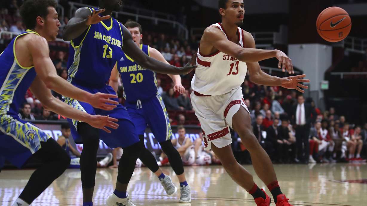 Da Silva scores 23 points in Stanford's win over Spartans