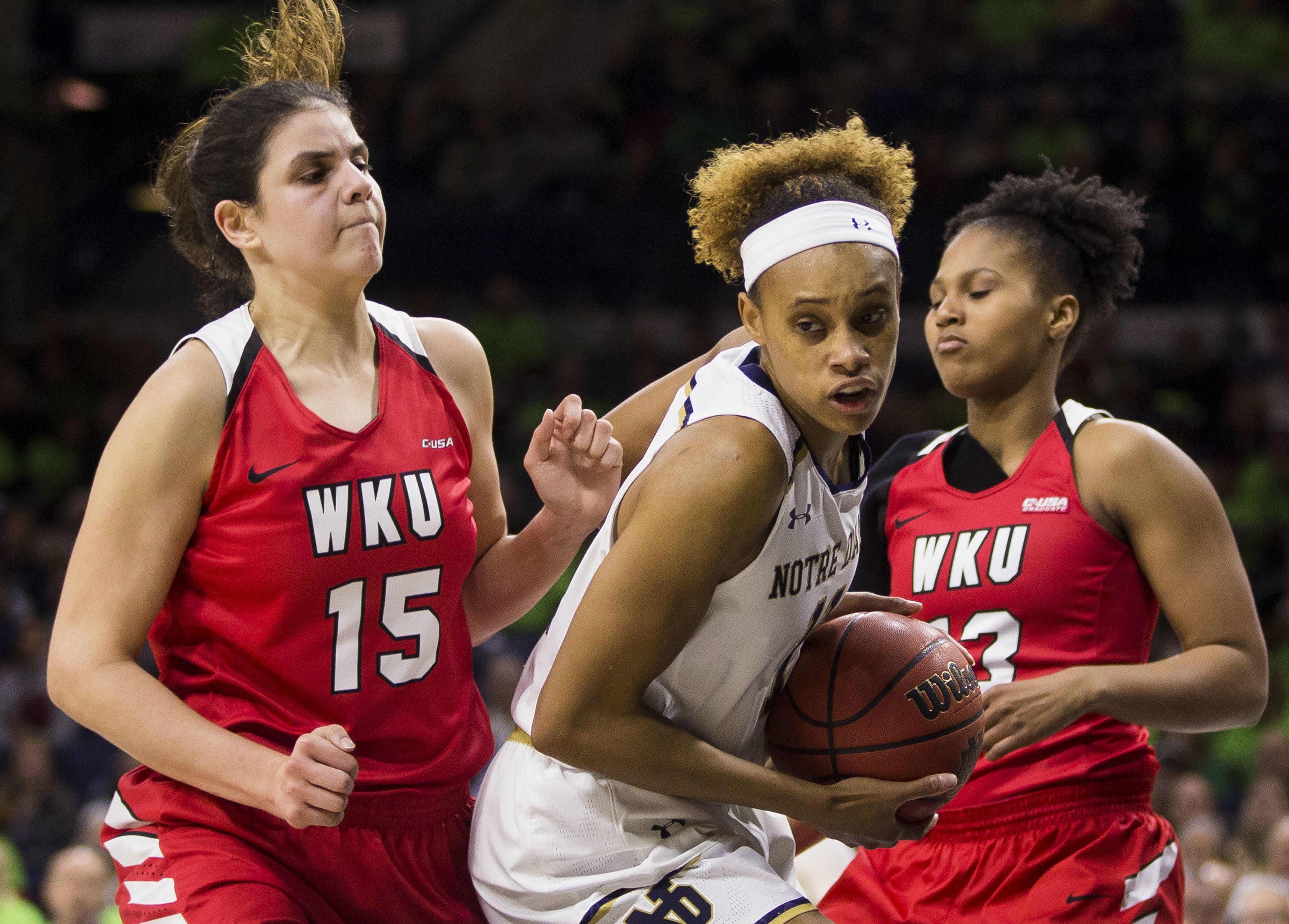 Mabrey scores 20 points, No. 2 Notre Dame women win in rout