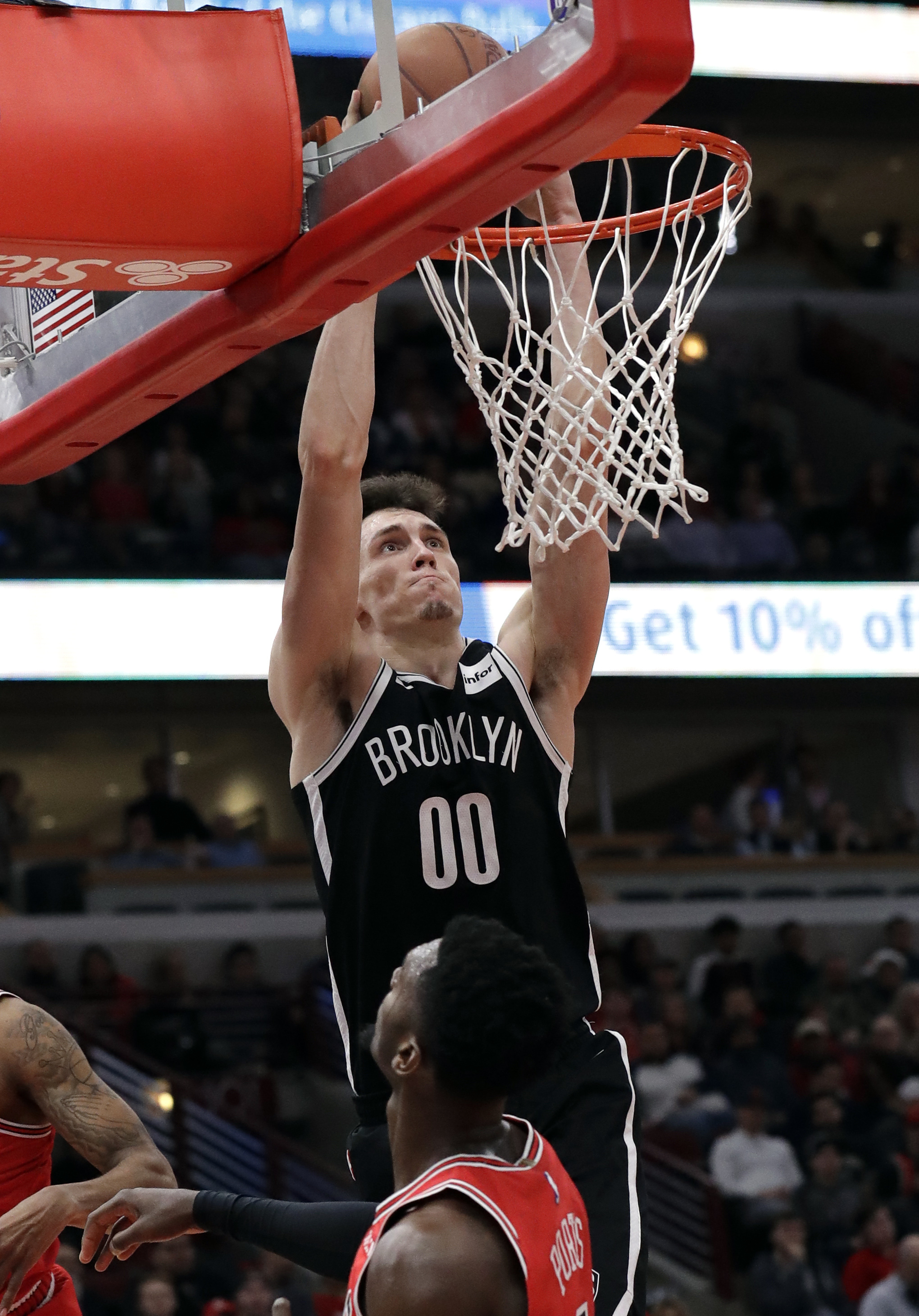 Nets hang on to beat Bulls 96-93, extend winning streak to 7