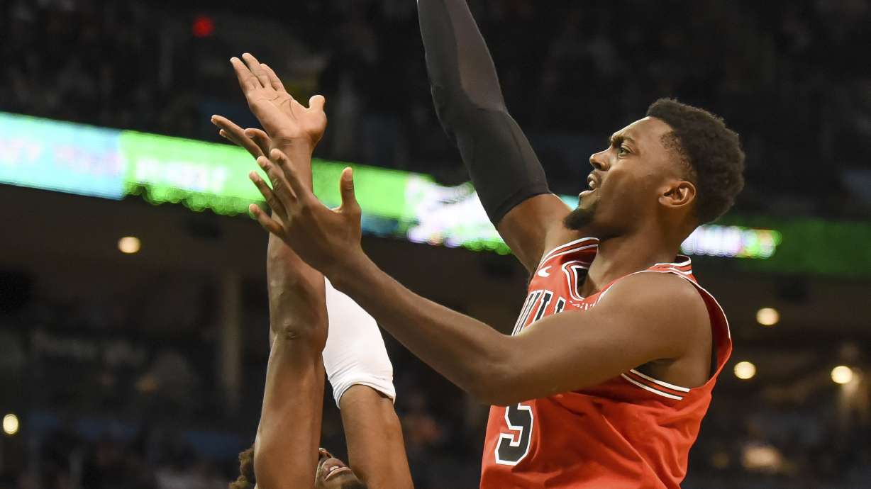 Bulls expect Portis to miss 2-4 weeks with sprained ankle