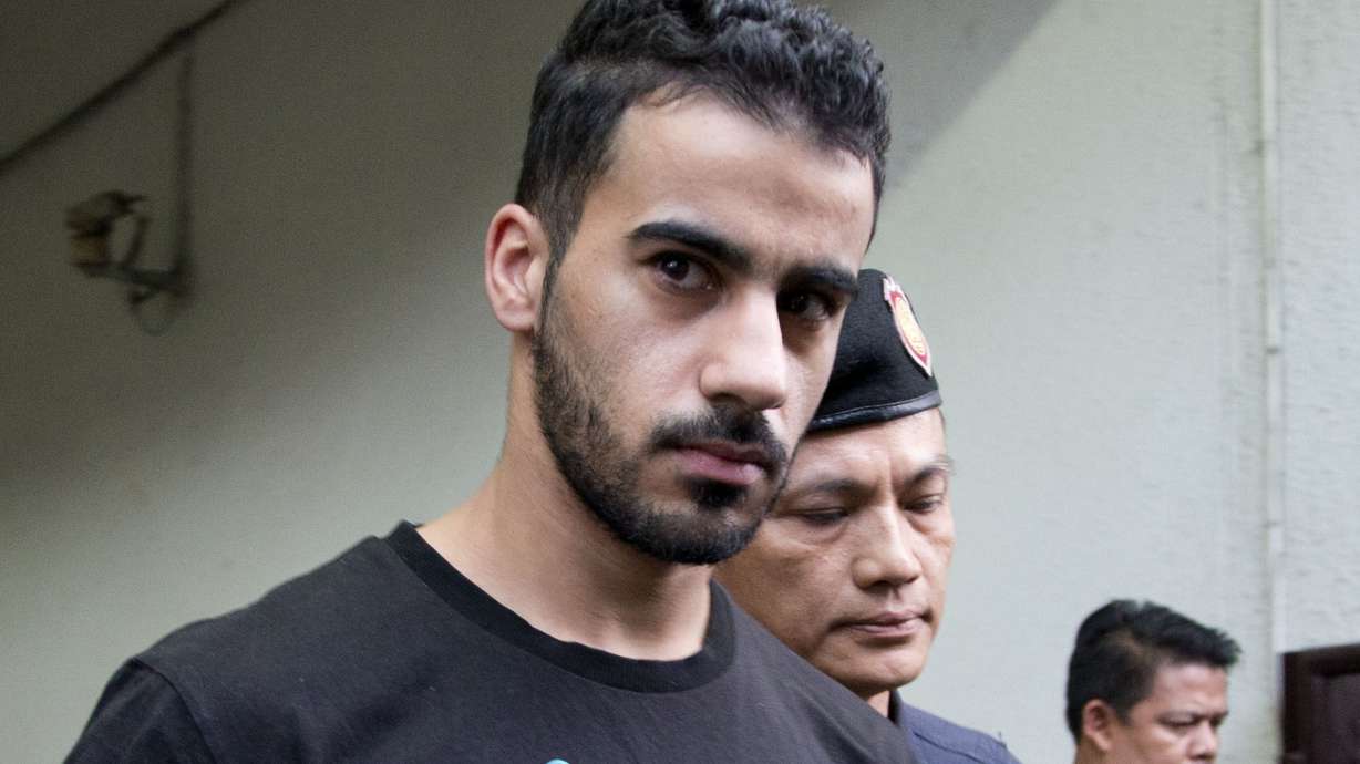 Activists demand Thailand release refugee soccer player