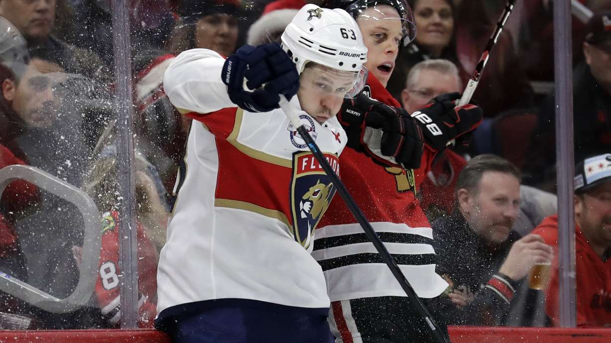 Hawryluk nets first 2 NHL goals, Panthers beat Chicago 6-3