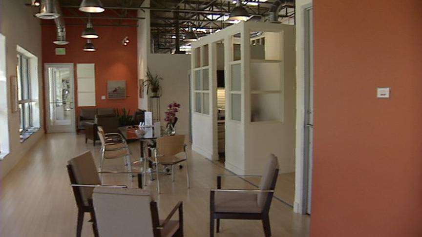 Doctors Practice Medicine on Retainer Basis