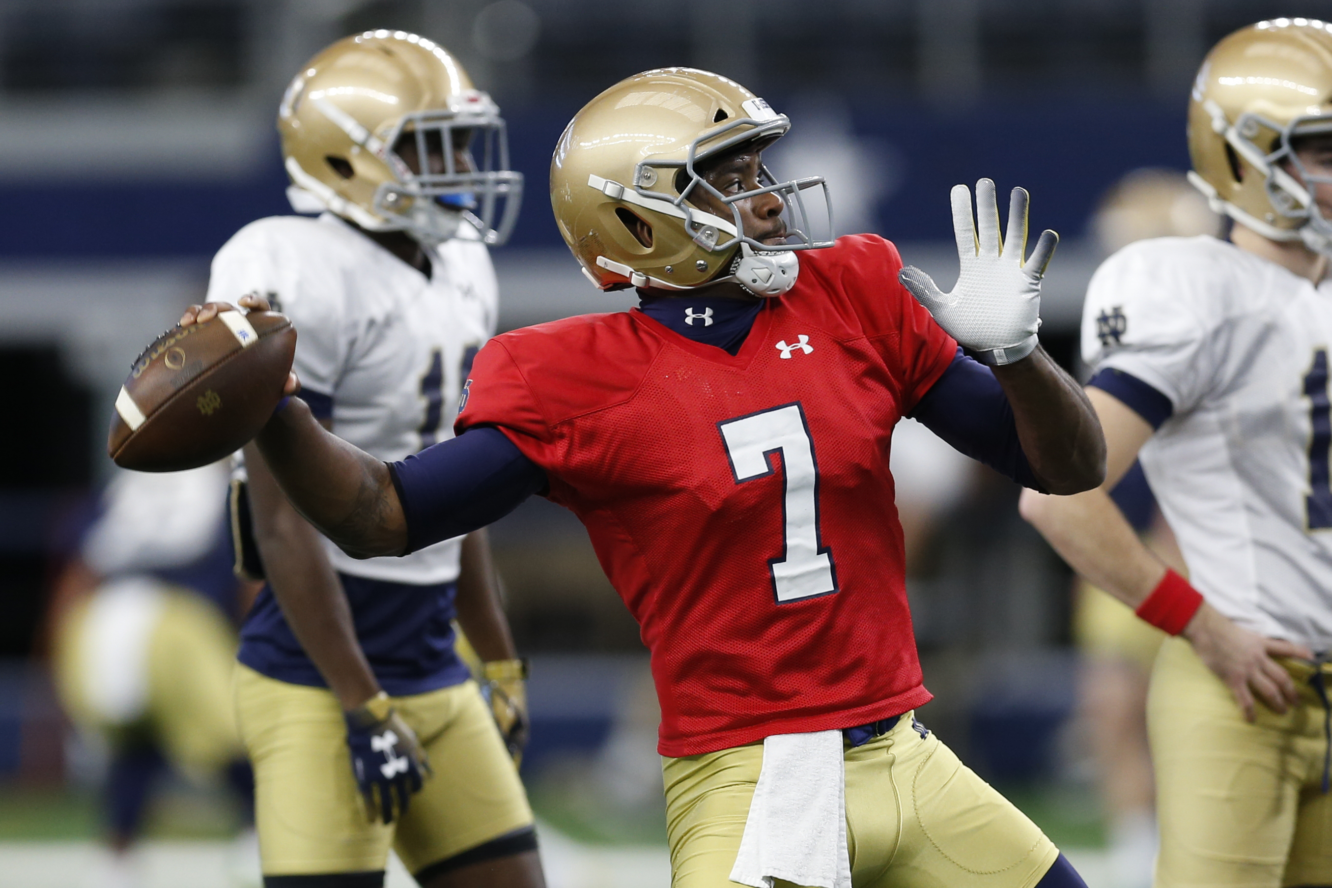 Wimbush preps as Notre Dame QB in CFP before maybe leaving
