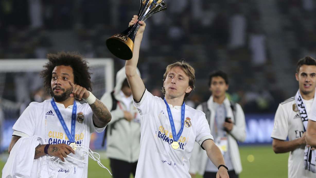 Modric wins Balkan award ahead of Djokovic and Halep