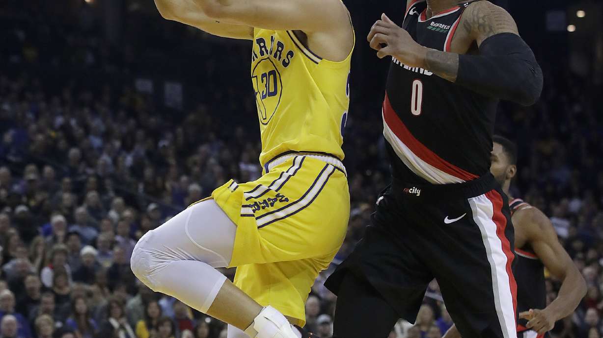 Lillard's 3-pointer in OT lifts Blazers over Warriors