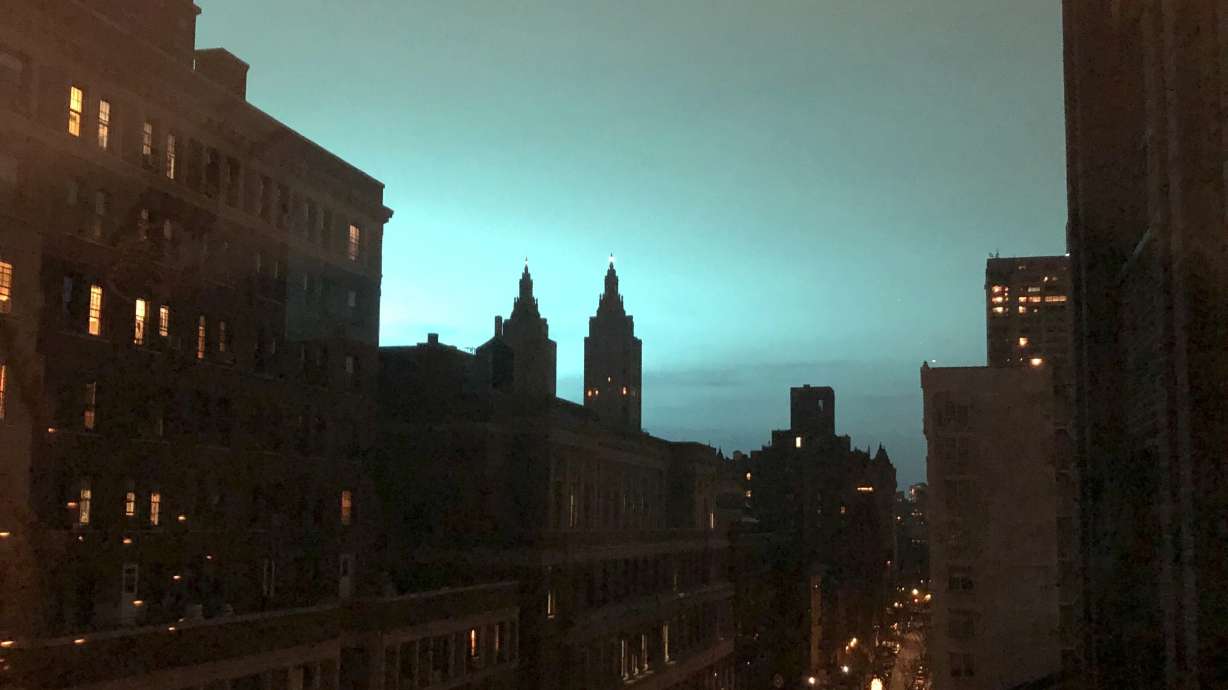 NYC utility probes electric flash that lit sky in eerie blue