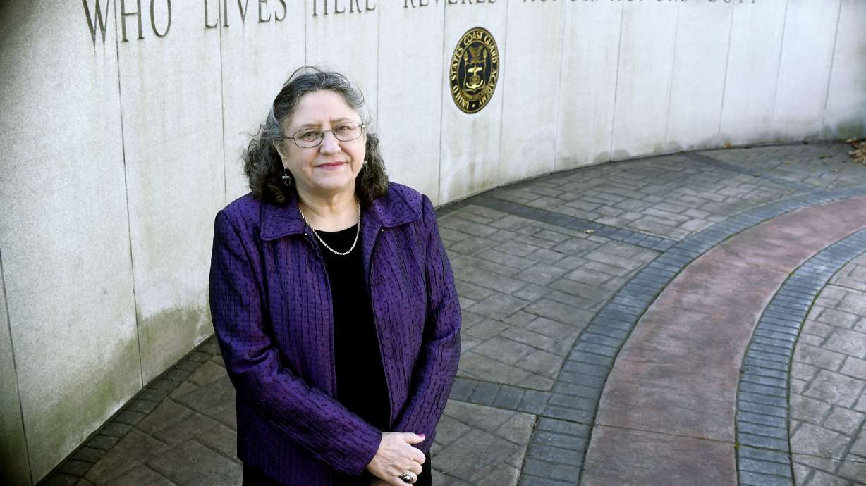 AP poll shows high job approval for Trump from veterans