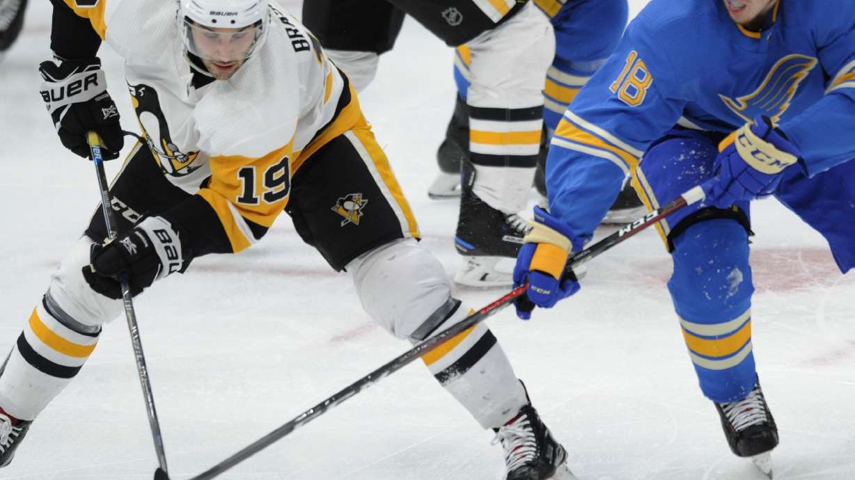 Crosby's 4 points lead streaking Penguins past Blues 6-1