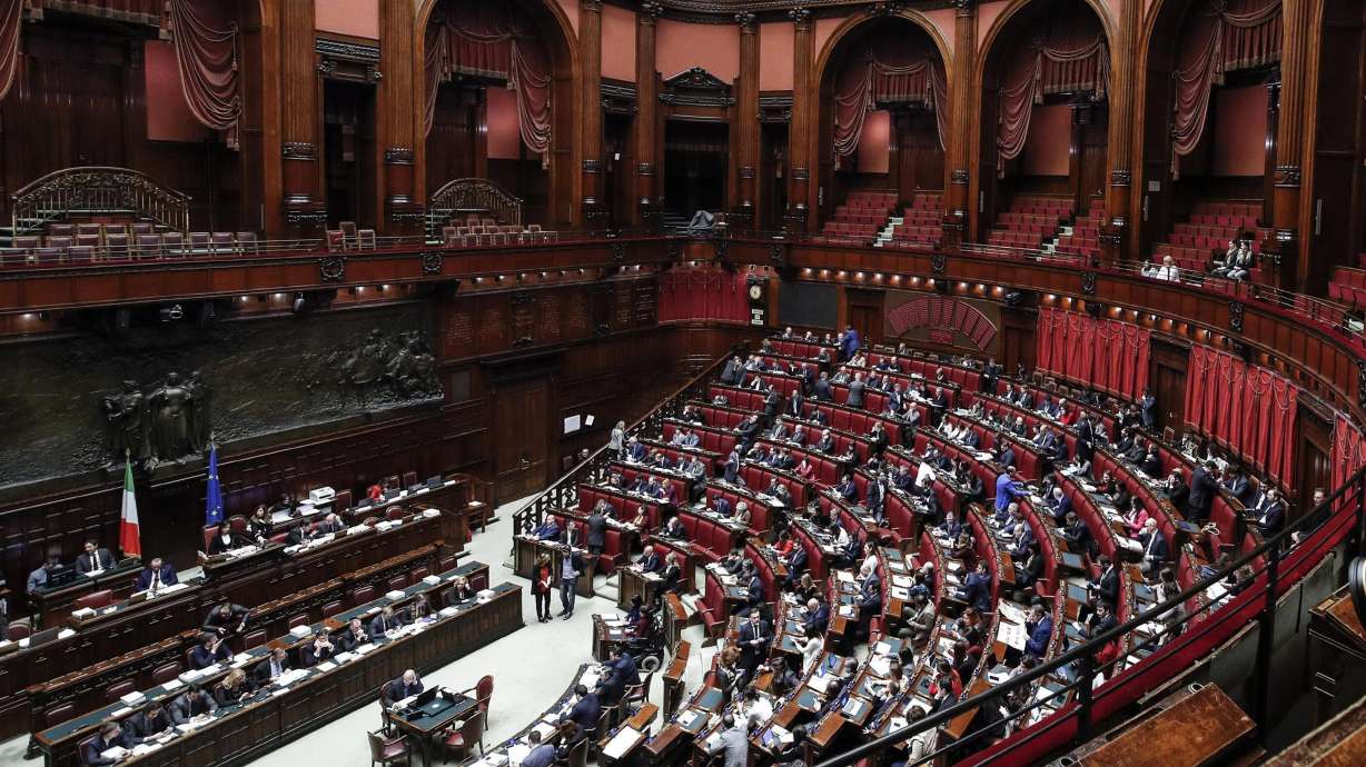 Opposition warns Italians of future costs from 2019 budget