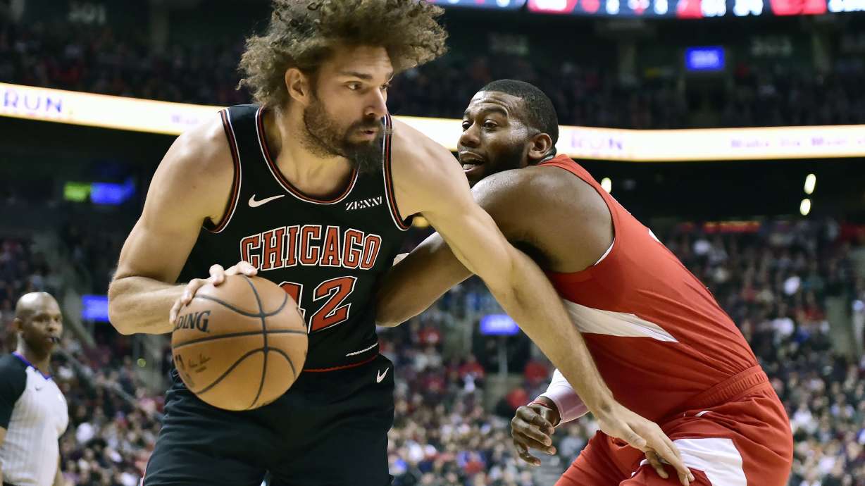 Leonard scores 27 as Raptors beat Bulls 95-89